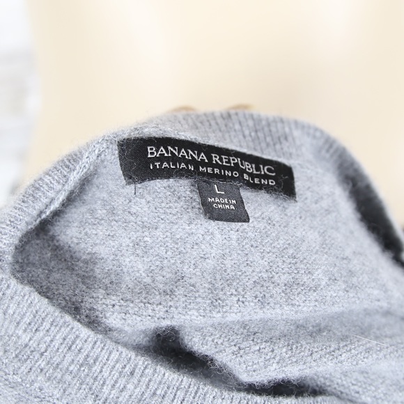 Banana Republic Italino Merano Blend Gray Sweater - Picture 6 of 6